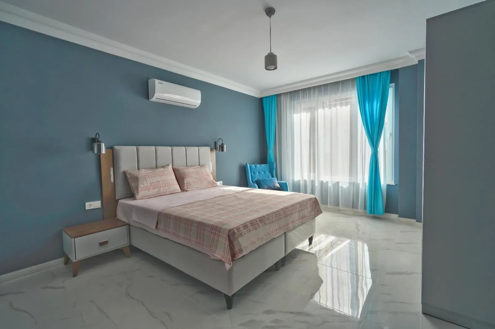 07 Numarali Apart Antalya